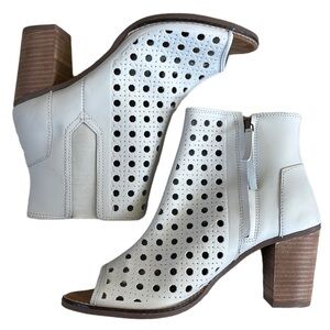 Like New Toms Leather Majorca Basket Weave Open Toe Booties Dove Grey Size 9.5